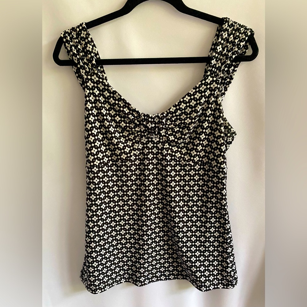🤍WHBM🖤 Original Tank Top - Picture 14 of 14